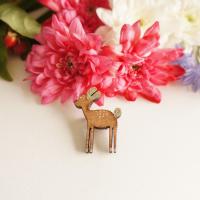 Broche biche