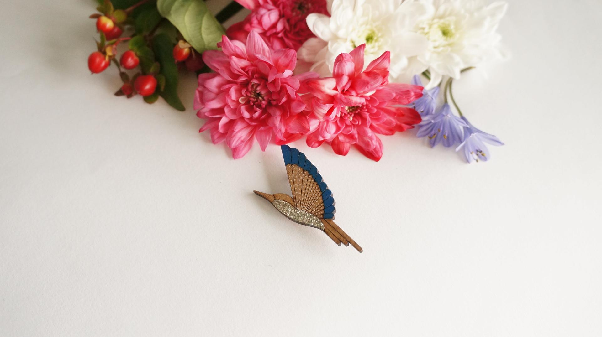 Broche colibri bleu