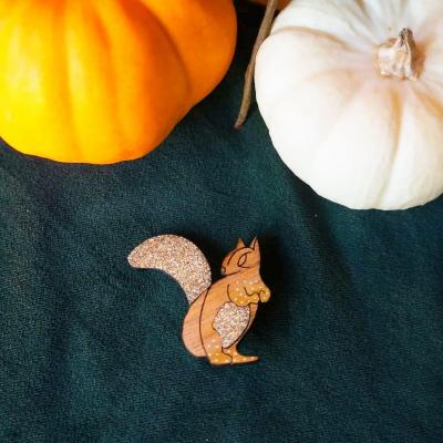 Broche ecureuil