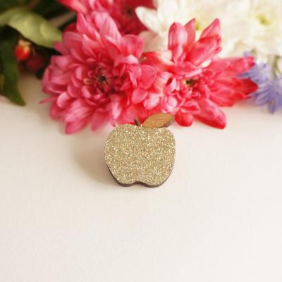 Broche pomme
